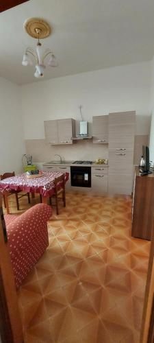 Casa Vacanza alloggio Casa Maria · Osilo