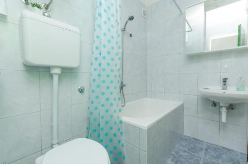Two-Bedroom Apartment Standard image 1