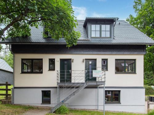 Rennsteig Trail Family Escape in Eisfeld, Deutschland