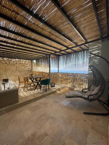 Camera, familiare, vista sul mare