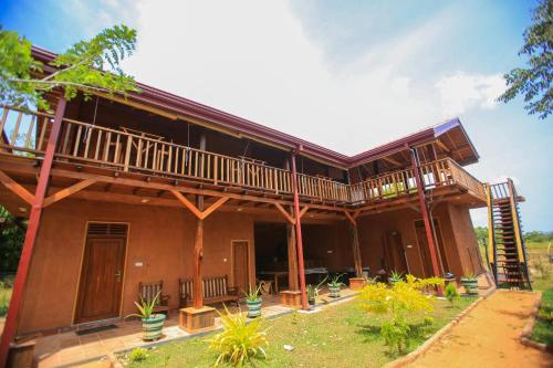 Jungle Hut Resort Sigiriya