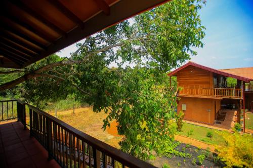 Jungle Hut Resort Sigiriya