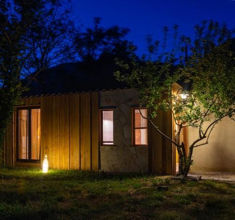 Hameau d'hotes La Roseraie-Drome in Condorcet