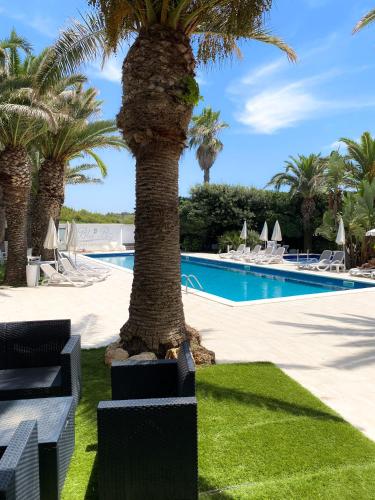BlueBay Residence Resort - 정원