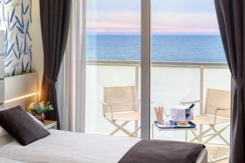 Hotel Astoria - image 12