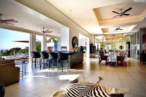 Dolphin Coast YOLO Spaces - The White House Boutique Villa