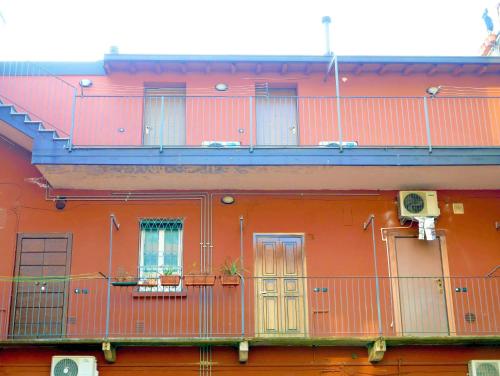 Apartment with one bedroom in Milano with wonderful city view balcony and WiFi - image 10