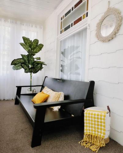 4BR St Paul Retreat Near Lake Phalen Sleeps 13 - image 10