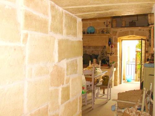  Chic Apartment in Serrano 110 sqm 9 people with parking in Serrano