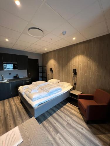 1 queen bed