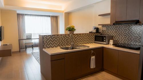 西卡朗高级商务酒店