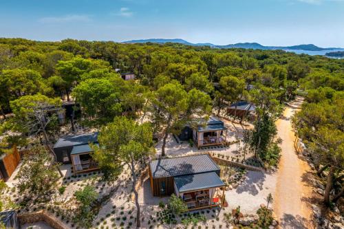 外部景觀, Pine Beach Mobile homes all inclusive in 德拉格