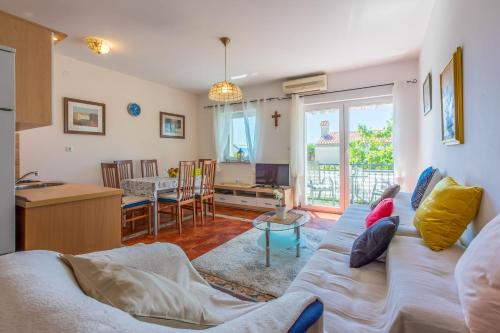 Apartments STIVIC - image 11