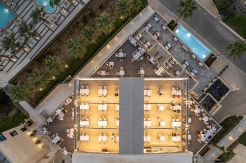 Porto Platanias Beach Resort & Spa - image 10