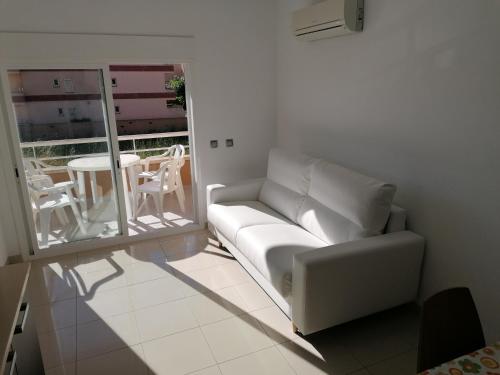 One-Bedroom Apartment (2 - 4 Adults) image 7