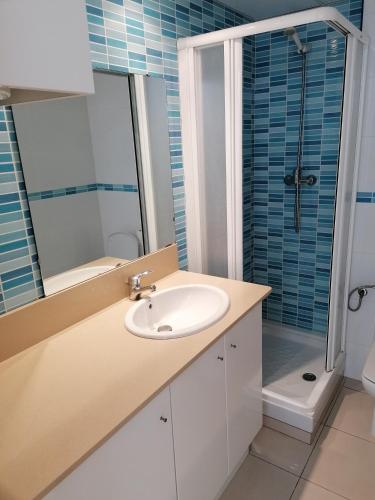 One-Bedroom Apartment (2 - 4 Adults) image 1