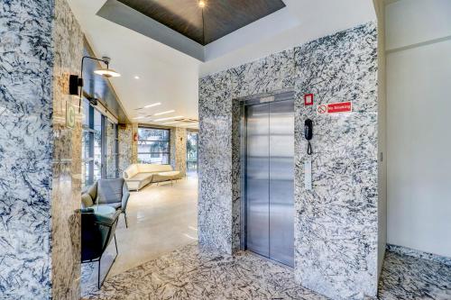 FabHotel Prime Oasis Blue - image 5