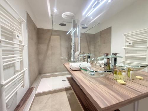 Nestor&Jeeves - PALM RIVIERA - Hyper center - Close Old Town and sea