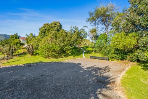 Exterior view, Cottage on Rutherford - Waikanae Holiday Home in Waikanae
