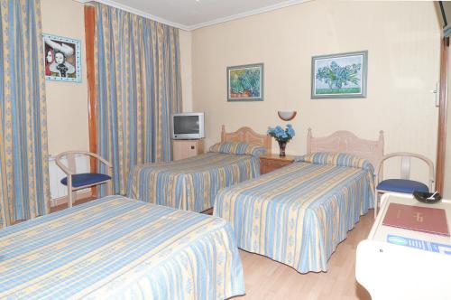 Plaza Dort Rooms IV, Madrid (photo 6)