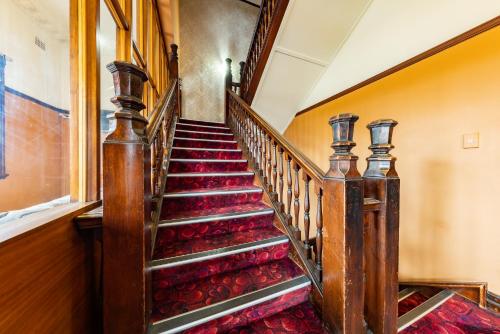 Strathfield Hotel - image 4