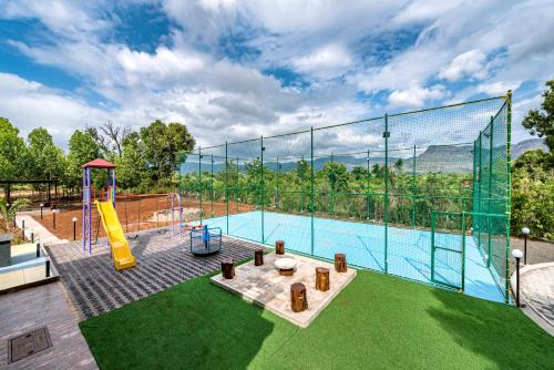 SaffronStays Casa De Familia, Karjat - pool villa with ample open space for outdoor games