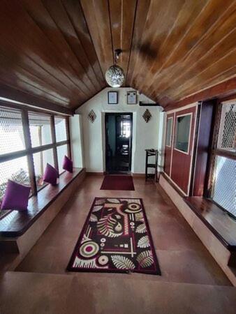 Sardar Bahadur's Heritage Bungalow Estate Stay