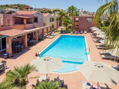 Theos Holidays Apartments