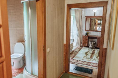 Double Room with Balcony image 4