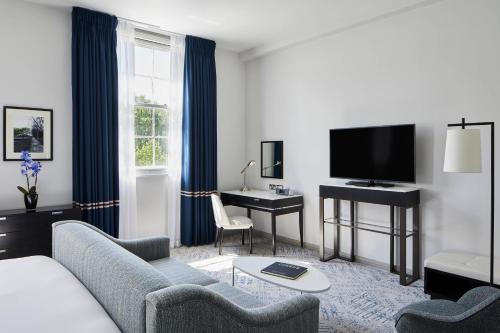 London Marriott Hotel Grosvenor Square - image 5