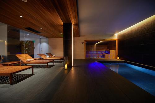 Nakar Hotel - image 11