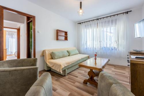 Apartments Josip - image 12