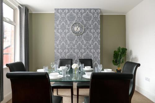 Spacious & Unique Family and Contractor House & Parking & A1 Road, Grantham (foto 4)
