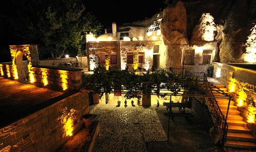 土耳其洞穴旅館 TURKİSH CAVE HOUSE