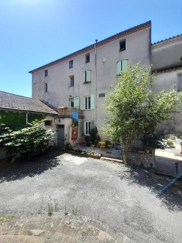 LE PRIEURE - Accommodation - Saint-Florent-sur-Auzonnet