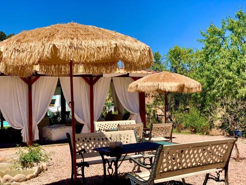 Apartamentos la Jayma del Arte in Colungo