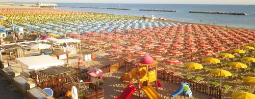 playa, Hotel Atlantic & Spa in Marche