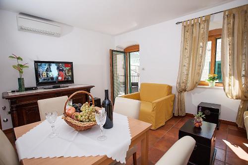 Apartments Linda - image 4