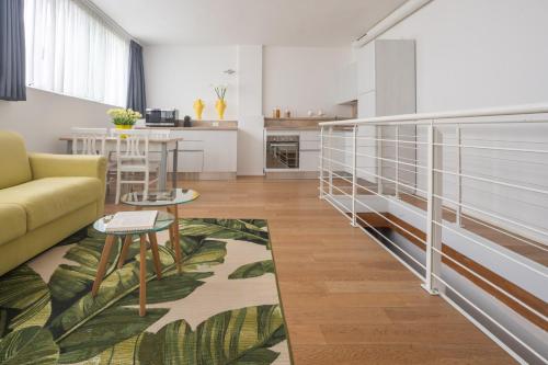 Centrale Mazzoni Apartments R&R Room Type - Standard Apartment