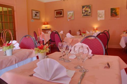 Le Chalet de la Foret Hotel 3 etoiles et Restaurant - 레스토랑