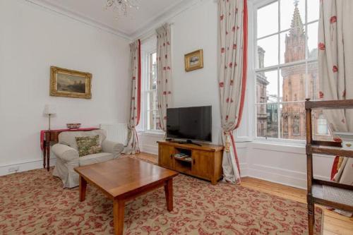 St James Quarter 2 Bed Apartment 2