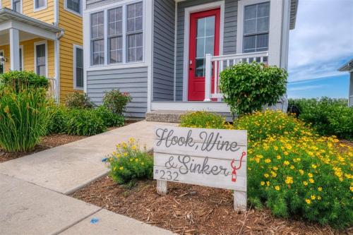 Hook Wine & Sinker #232 - image 3