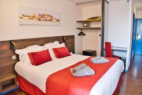 Deluxe Double Room with Balcony and Harbour View