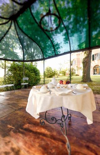 Garden, Villa Collepere Country House in Matelica