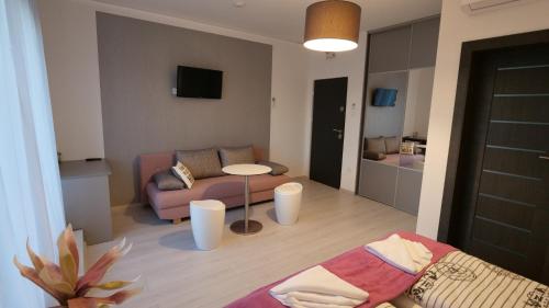 Anna Villa Füred Butik Rooms - image 3