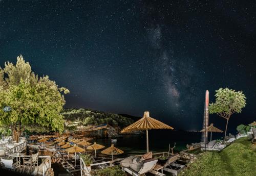 A környék, Aiora Suites in Sivota