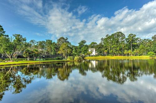 Hilton Head Island Villa On Golf Course! in Hilton Head Island (SC)