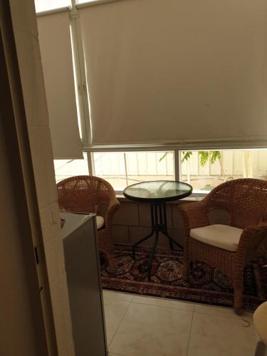 Studio E-Sheikh in East Mountainside