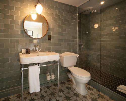 Eleven Didsbury Park Hotel - image 7