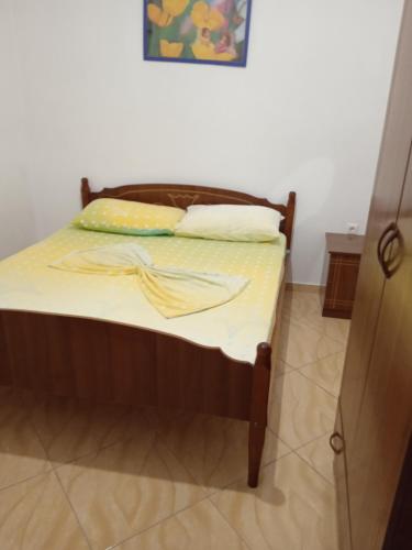 Pano Duka Himare Roms